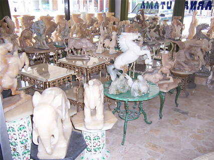 Onys Stone Art Sculpture