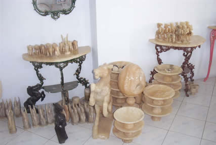 Onys Stone Art Sculpture