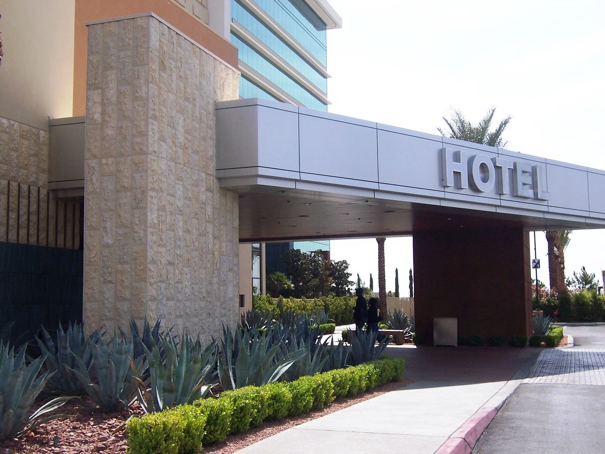 #Commercial_Exterior