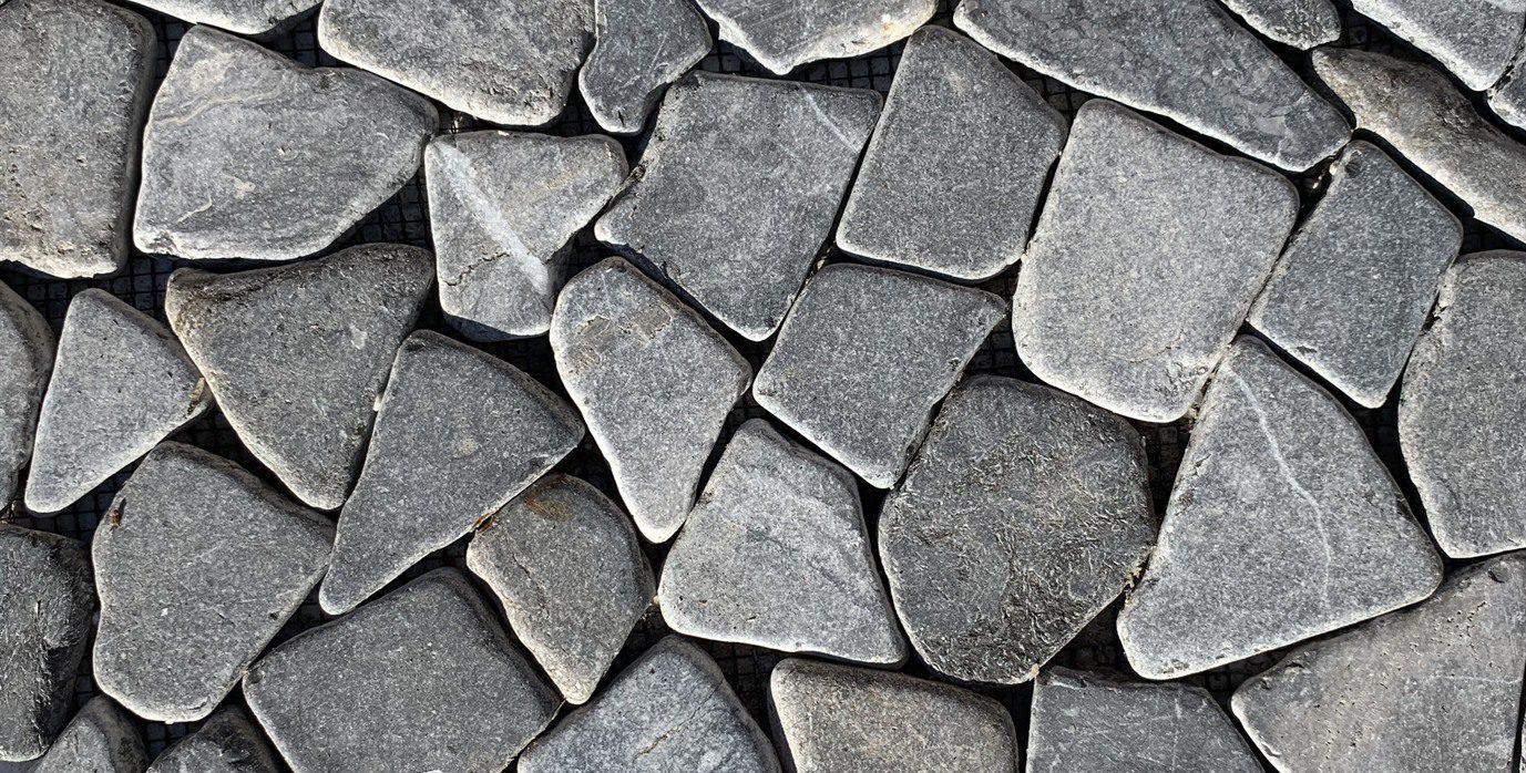 Natural stone mosaic for landscaping and pools in Black